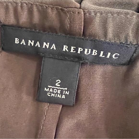 Banana Republic Sz 2 Dark Brown Silk Dress With Ruffled Collar - BEAUTIFUL - Picture 3 of 3